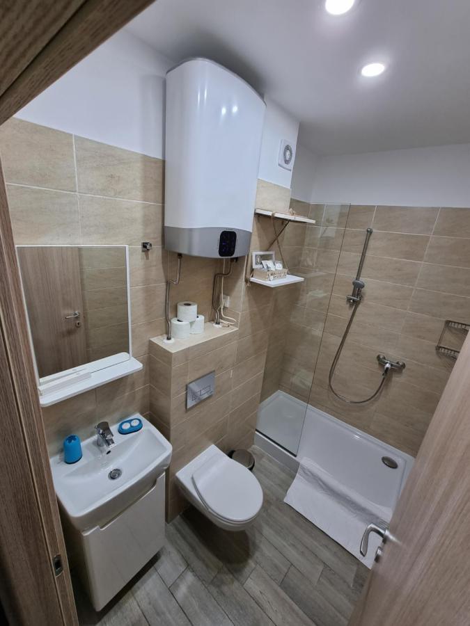 Desilva - Summer Holidays Apartment Mamaia Luaran gambar